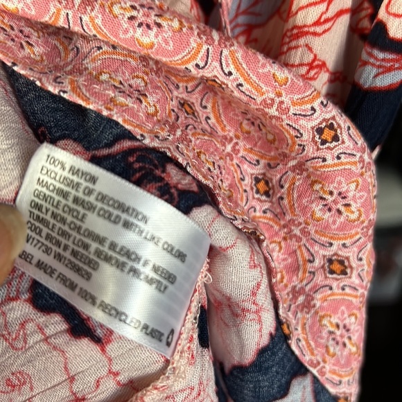 🌸 NWT! Boho Pink Blooms Blouse - Picture 5 of 5